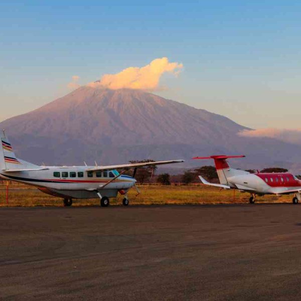 arusha_airport_and_mount_meru